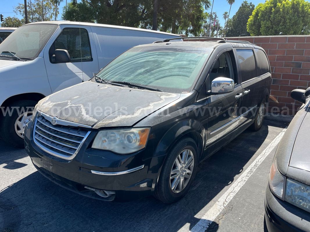 2008 Chrysler Town & Country