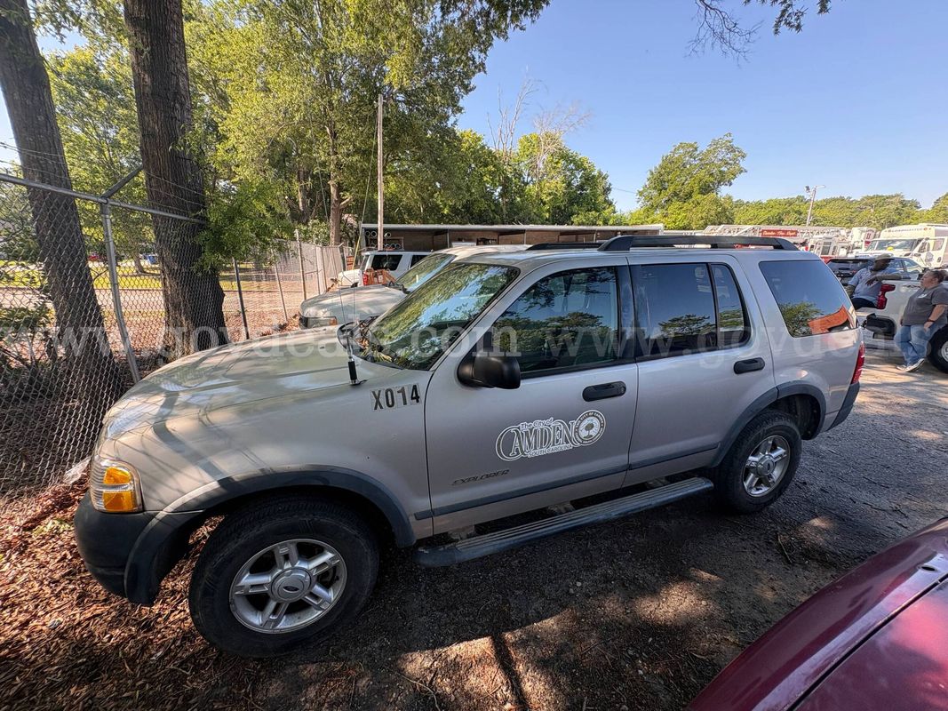2005 Ford Explorer XLS 4.0L 2WD