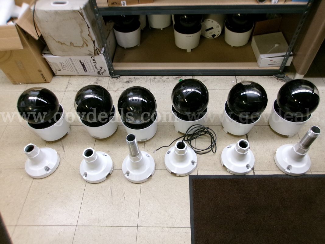 Lot of 6 Bosch Autodome 7100i IR Video Camera/Bosch NDA-7100 Pipe mount accessory