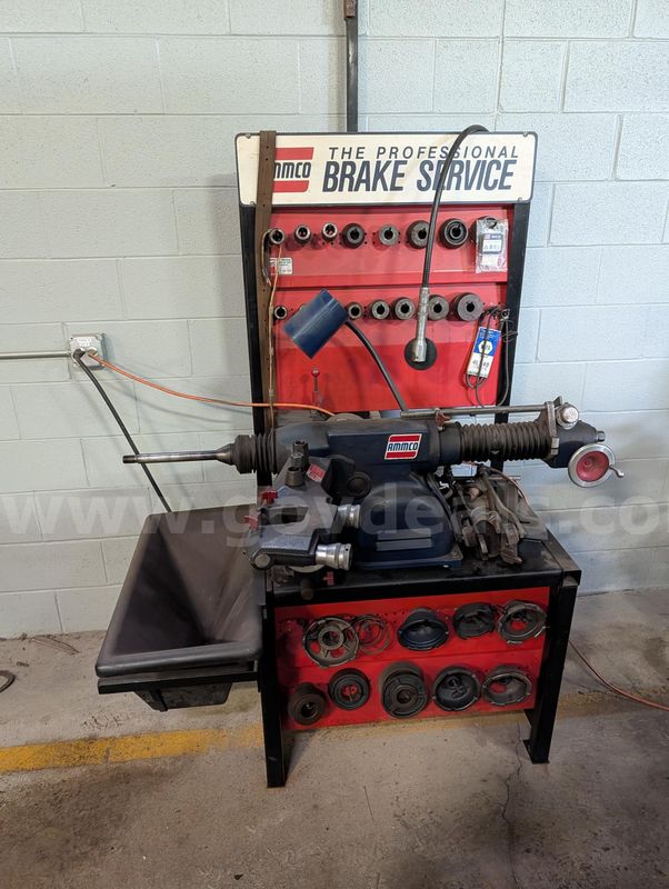 Ammco Safe Turn brake lathe model 4100