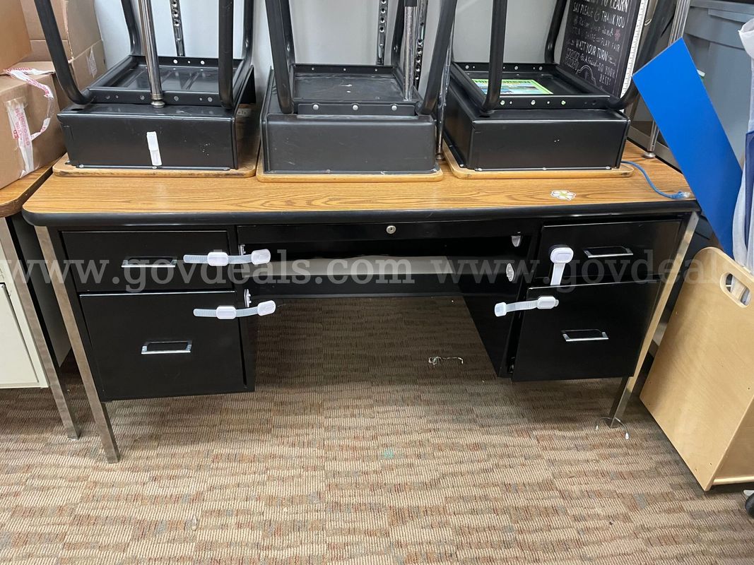 Teacher desks Qty 2