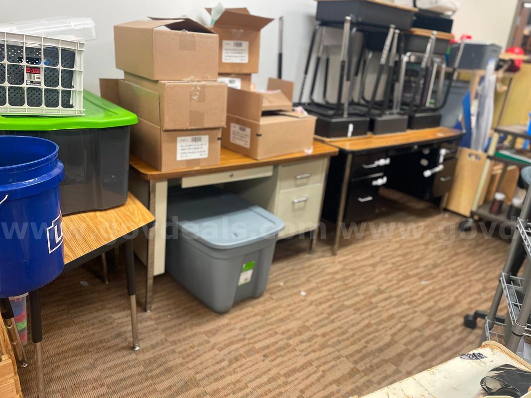 Teacher desks Qty 2