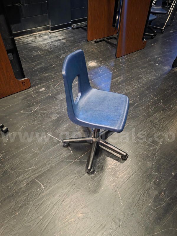 classroom chairs Qty 15
