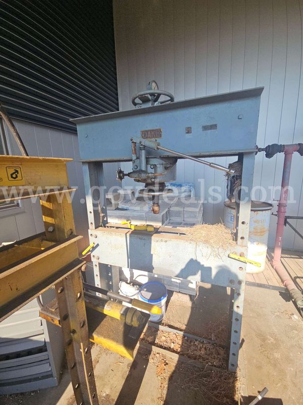Dake Hydraulic Press