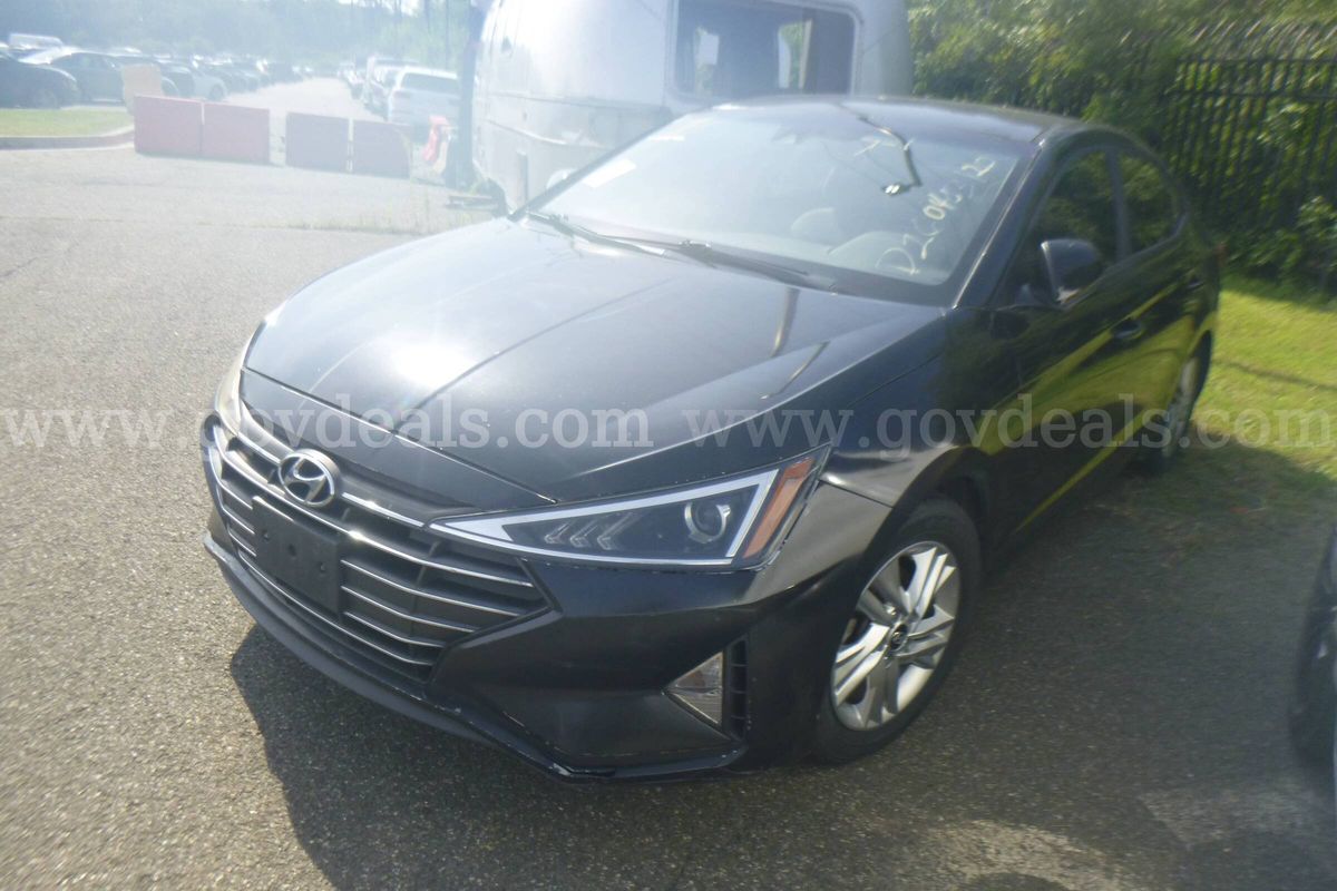 2019 Hyundai Elantra - CLEAR TITLE - NO KEY - MILES UNKNOWN
