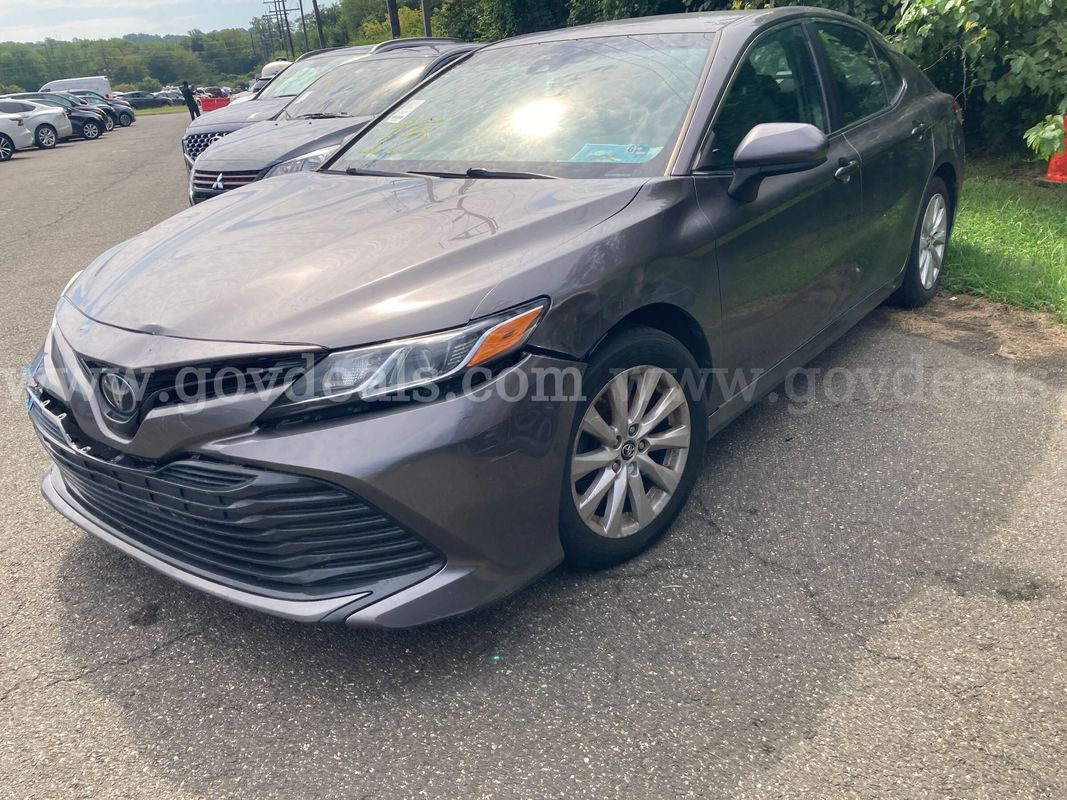 2018 Toyota Camry - CLEAR TITLE - NO KEY - MILES UNKNOWN