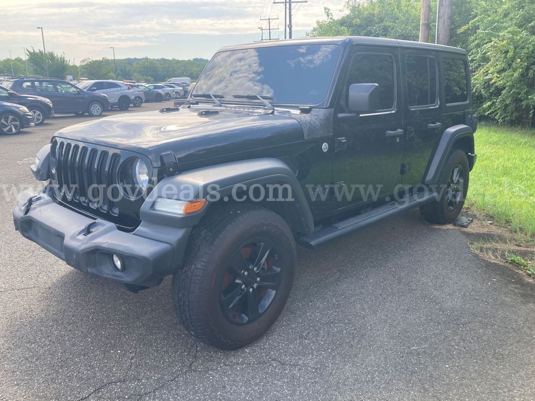 2019 Jeep Wrangler - CLEAR TITLE - NO KEY - MILES UNKNOWN