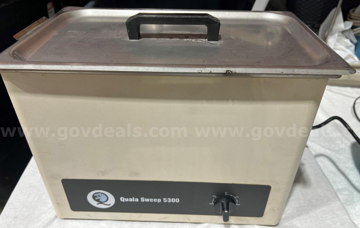 Quala 5300 Sweep Ultrasonic Instrument Cleaner