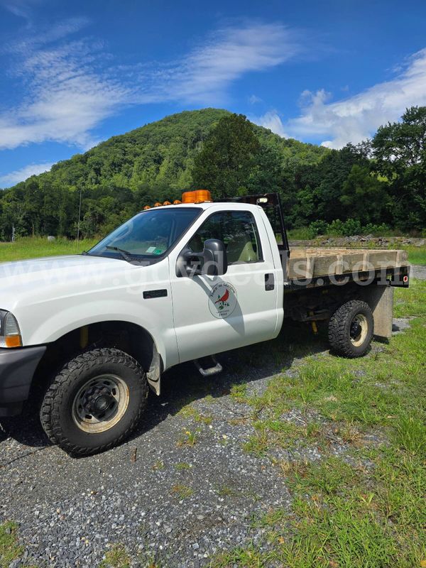 2004 Ford F-350 SD