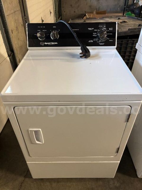 Lot of (1) Speed Queen Washer and (1) Dryer.