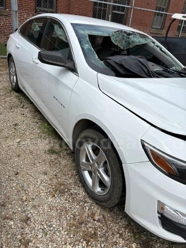 2021 Chevrolet Malibu; 87,223 Miles.
