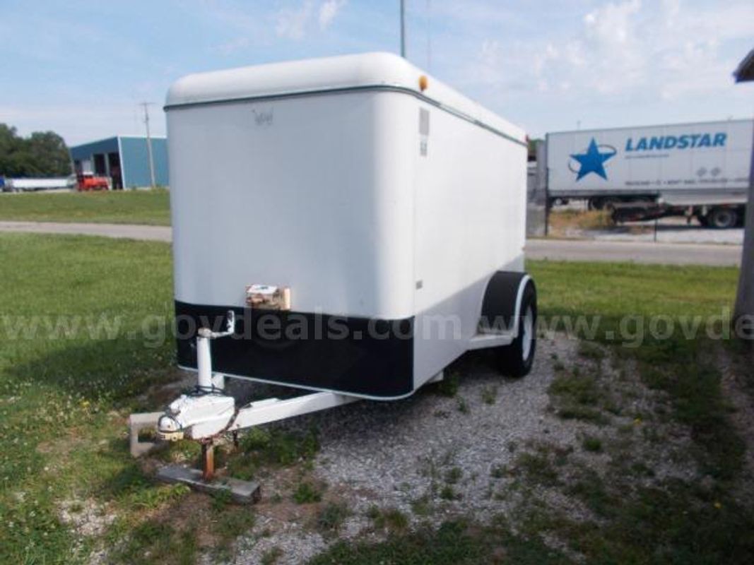 Lot of (1) 1999 W-W 5ft X10ft Cargo Trailer.