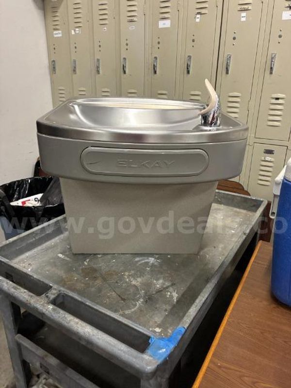 Lot of (1) ELKAY Water Fountain