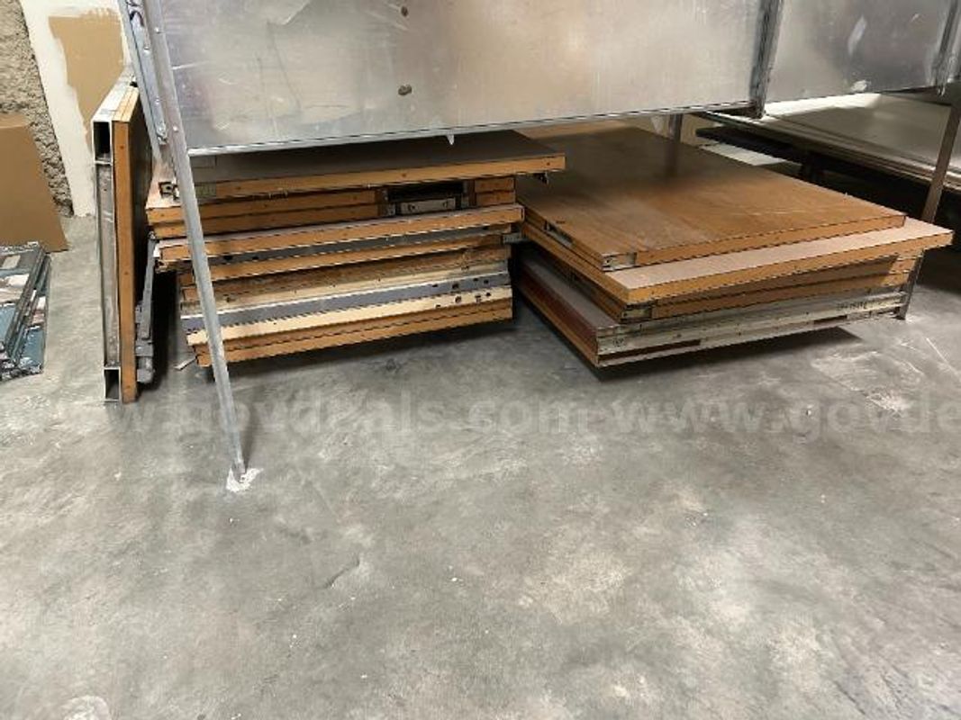 Lot of (25) Commercial Doors.