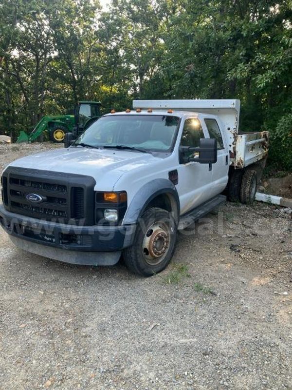 2008 Ford F450 Diesel with Dump Bed, 218450 Miles.