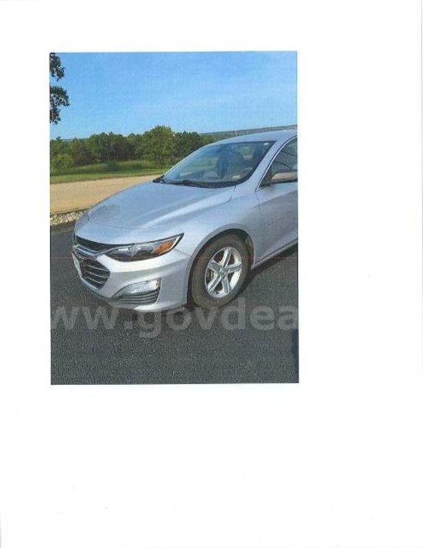 2020 Chevrolet Malibu, 136211 Miles.