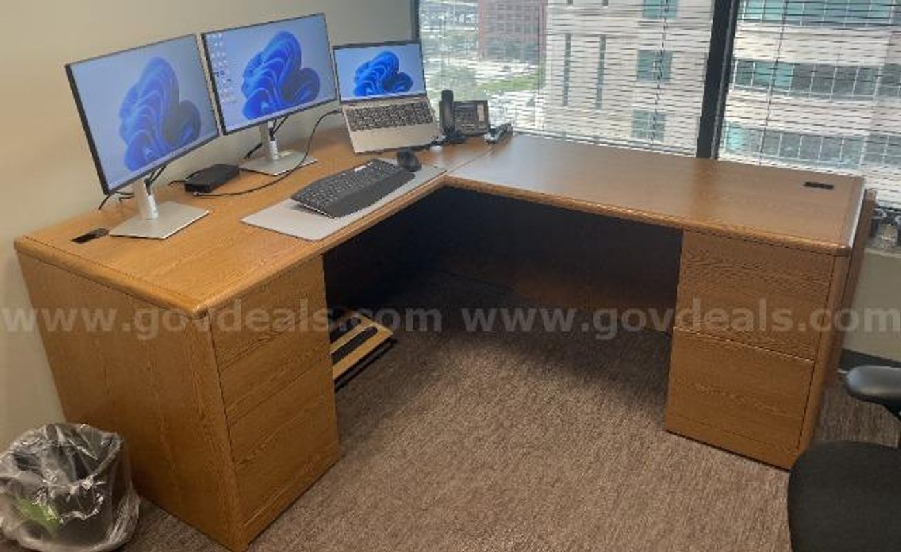 Lot of (1) Wood L-Shaped Desk.