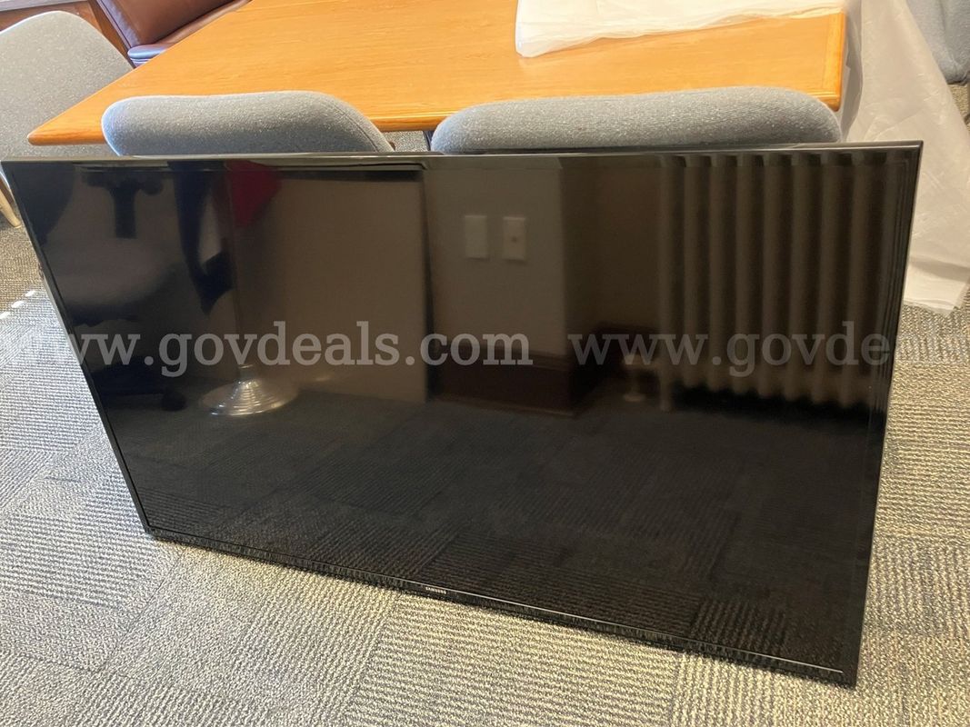 Lot of (1) Sony 70" TV, (1) Samsung 60" TV, (1) Elmo P10 Document Camera.