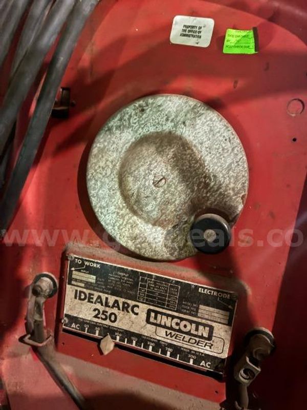 Lincoln AC-250 Welder
