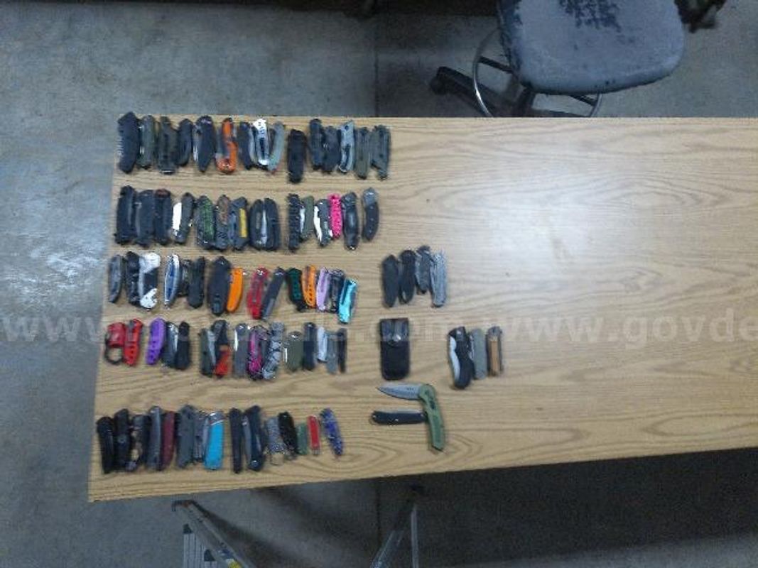 Approximately 85 folding knives.
