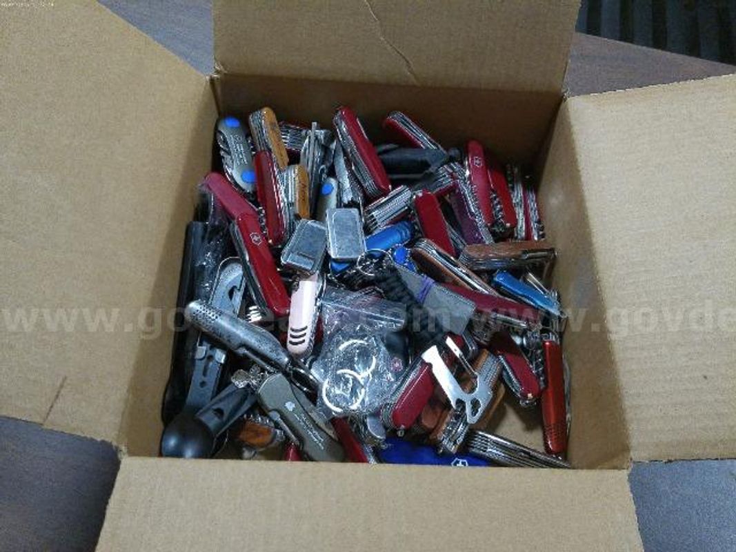Swiss Army style Knives