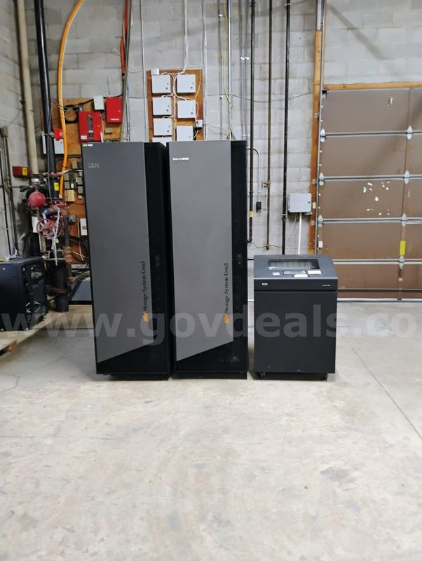 1 Lot of Various Items (Printer and Disk Arrays) (3) Items