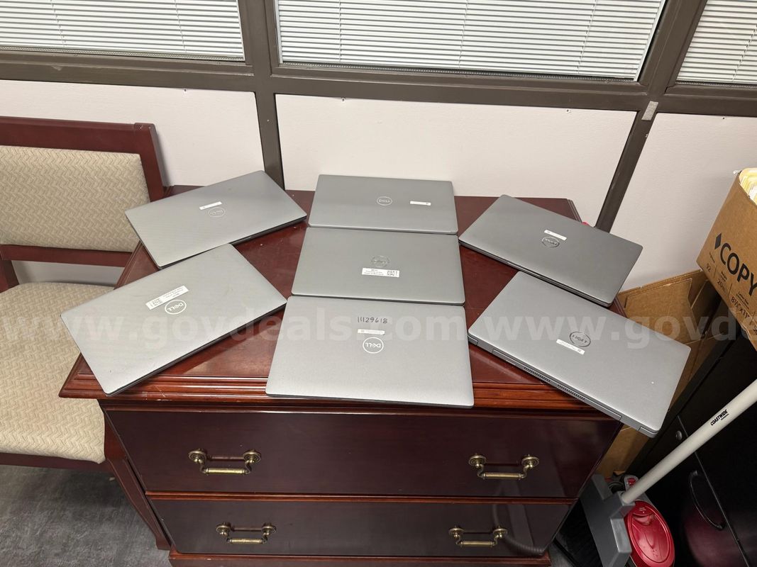 Lot of 7 Dell Latitude 5420 Laptops