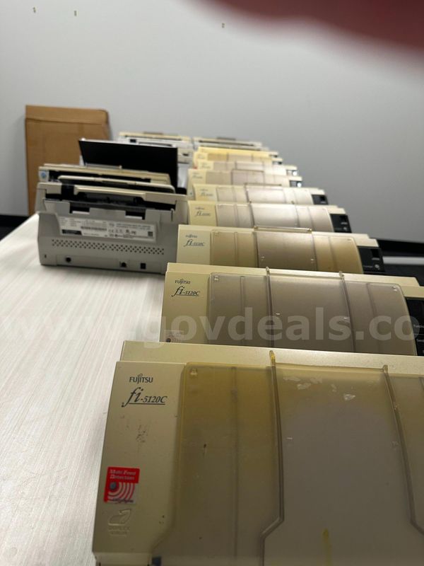 18 Fujitsu Scanners *NO POWER CORDS INCLUDED*