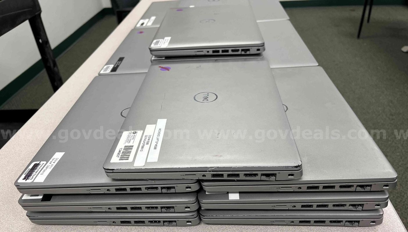 22 Laptops Dell Latitude
