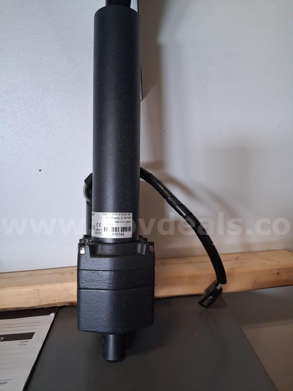 (4) Warner Linear Actuator 12V DC, Model #: K2G10-12V-BR-08