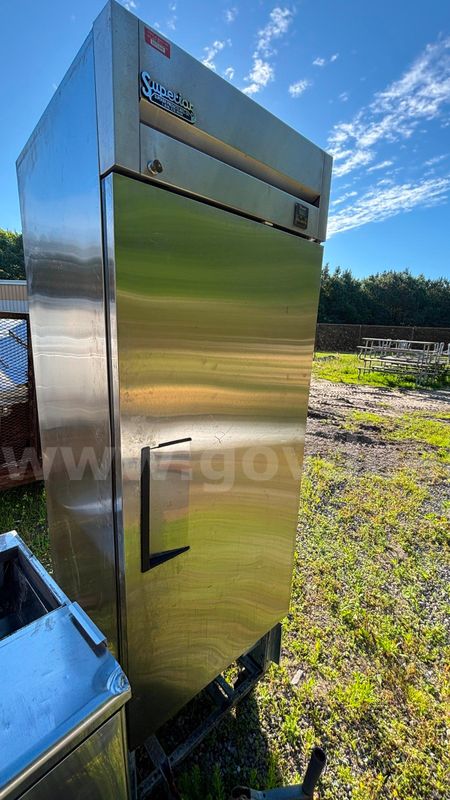 SUPERIOR REFRIGERATOR (IN NEED OF REPAIR)