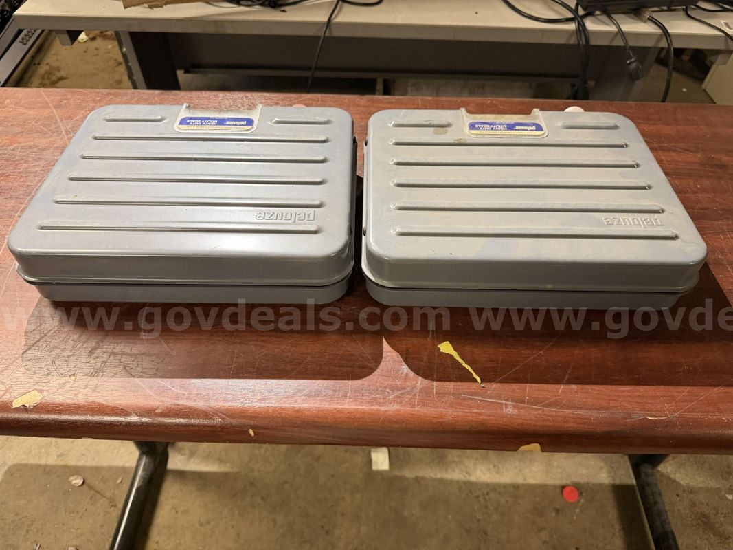Laptop, Monitor, Weight Scale
