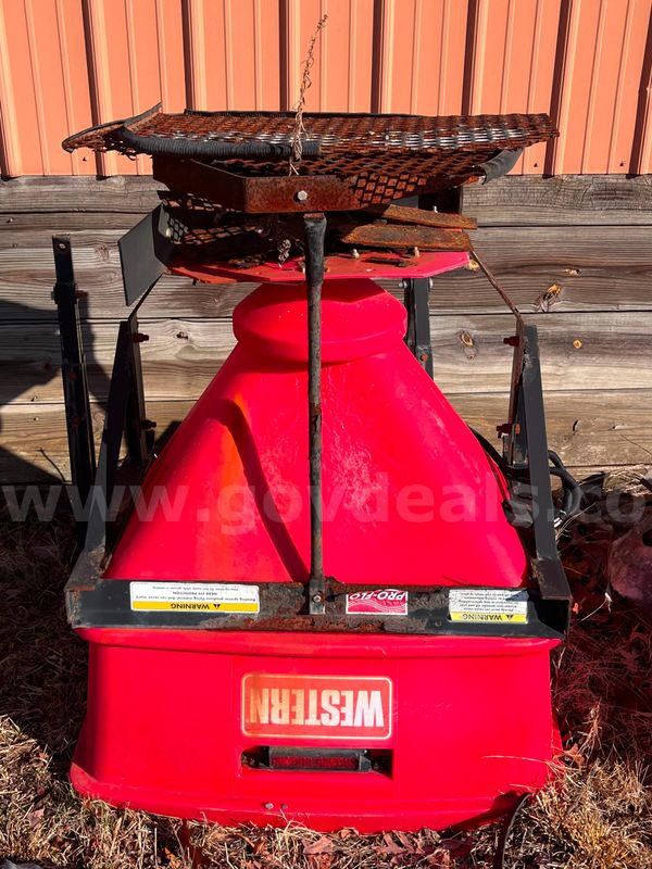 WESTERN SALT SPREADER (IN NEED OF REPAIR)