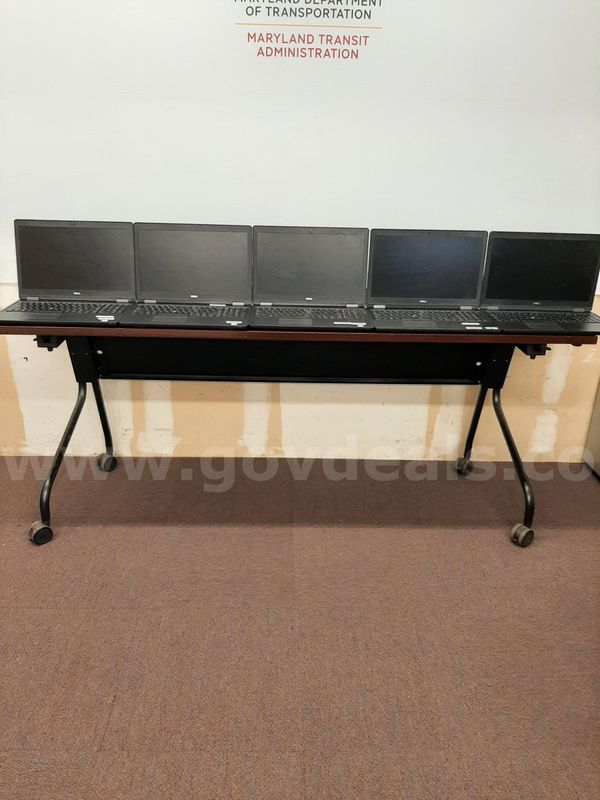 (13) Laptops
