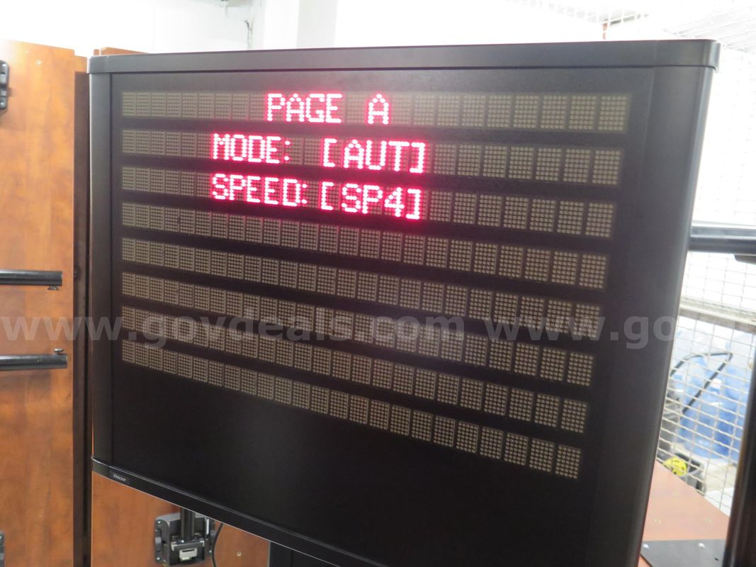 ADAPTIVE LED FLOOR SIGN