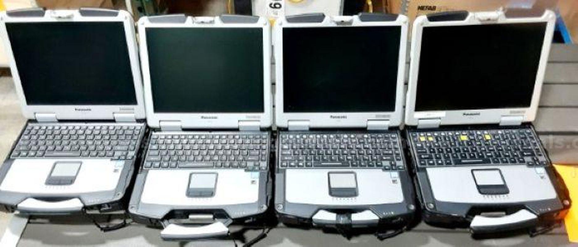 4 Laptops