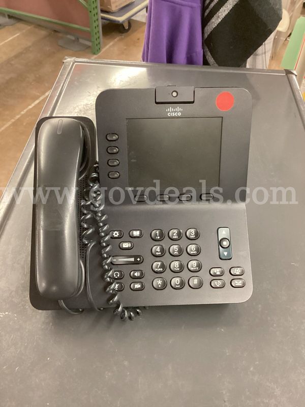 One Lot of 30 CISCO 8945 VOIP Telephones - missing power supply cords