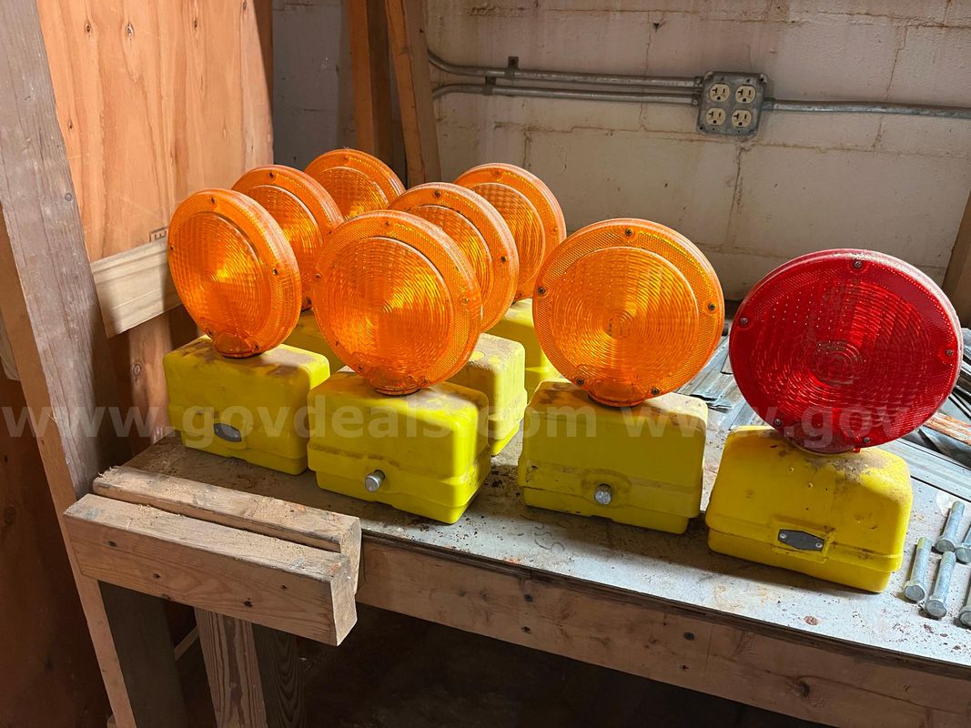 (7) Amber color Barricade Light (6volt battery powered) and (1) Red color Barricade Light (6volt battery powered)