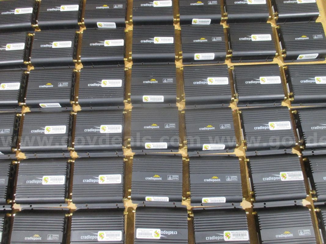 CradlePoint Routers & Airgain Antennas (120 Items)