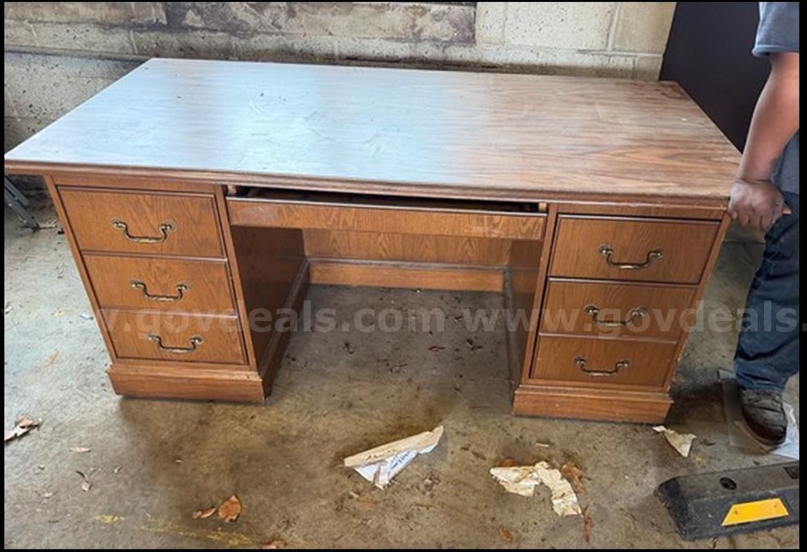 (1) Conference Desk.