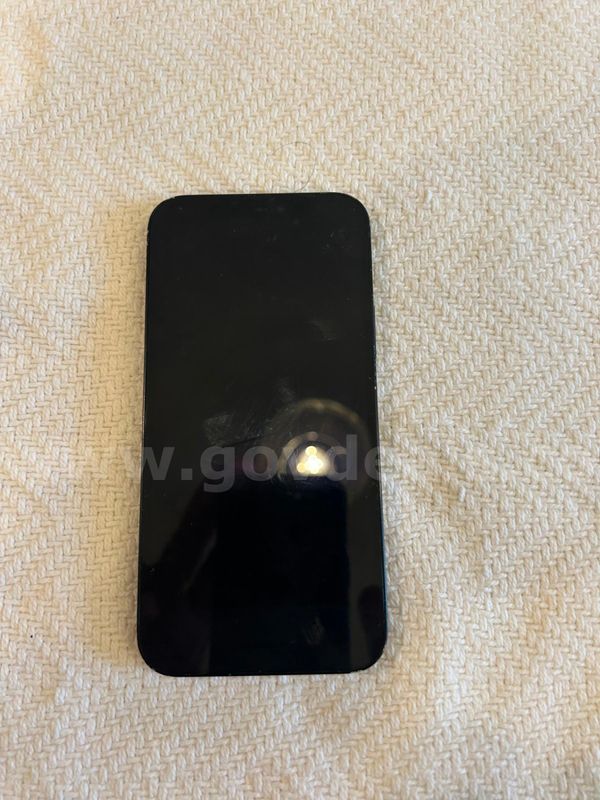 iPhone 12 (1)