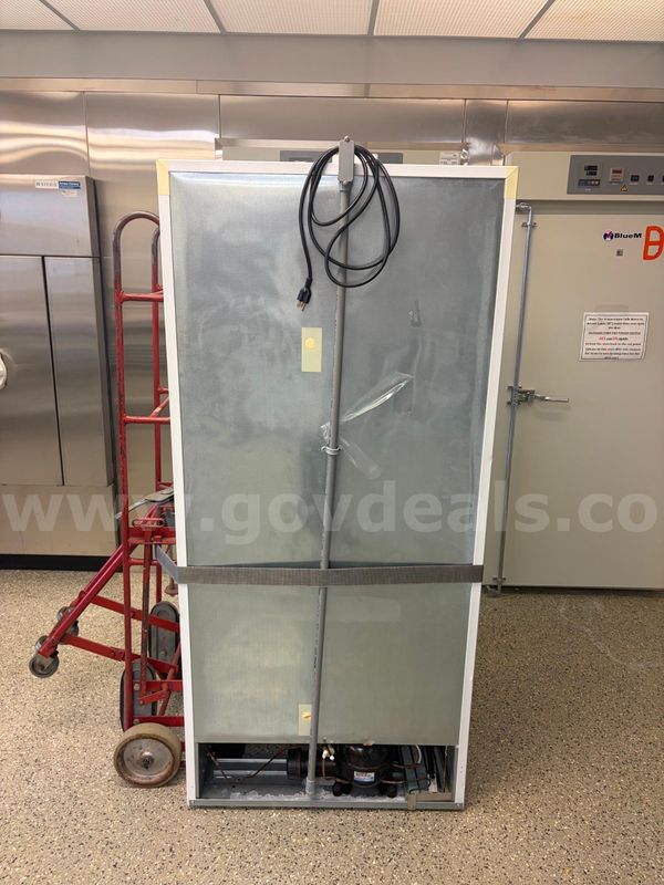 Lot Of 1 Regrigerator