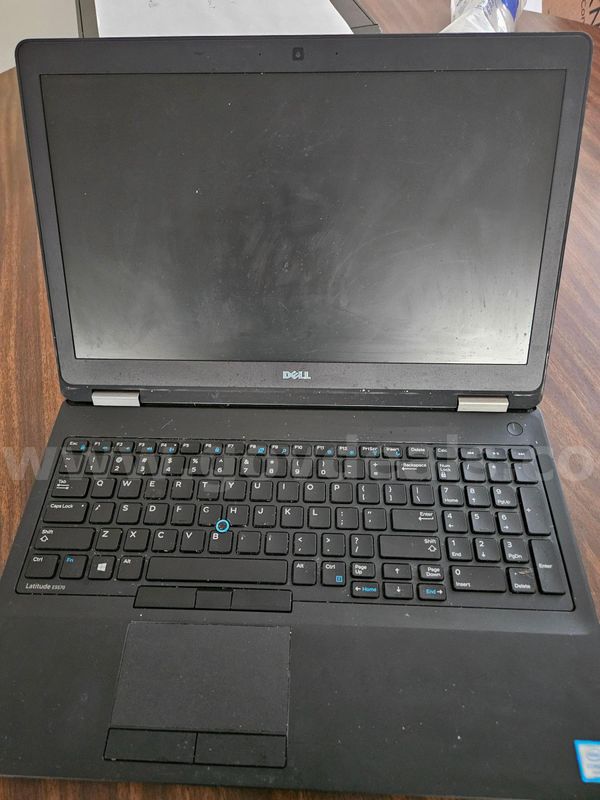 74 Laptops