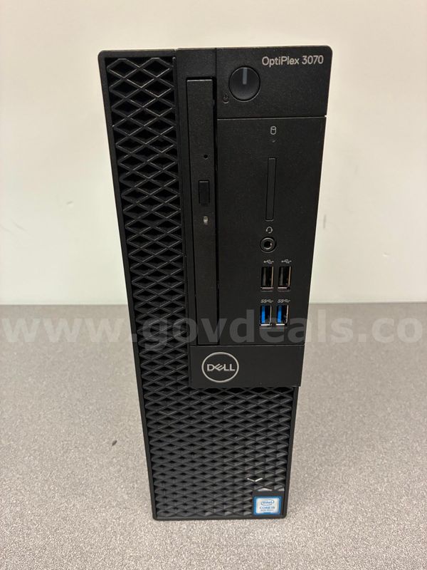 (1) Desktop Computer