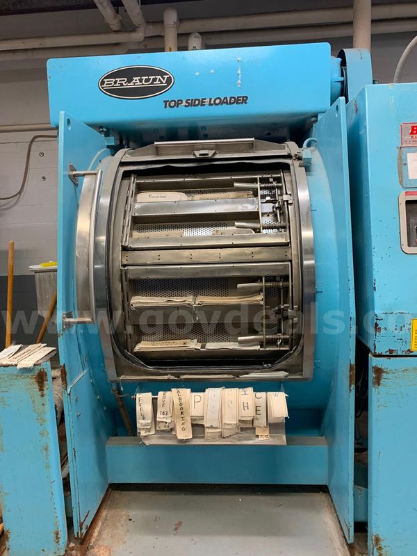 Braun Commerical Washer