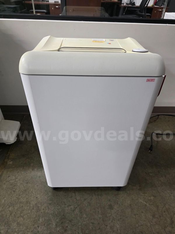 ONE SHREDDER