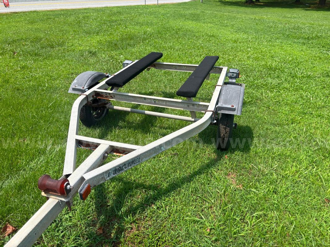 1988 Karavan Boat Trailer