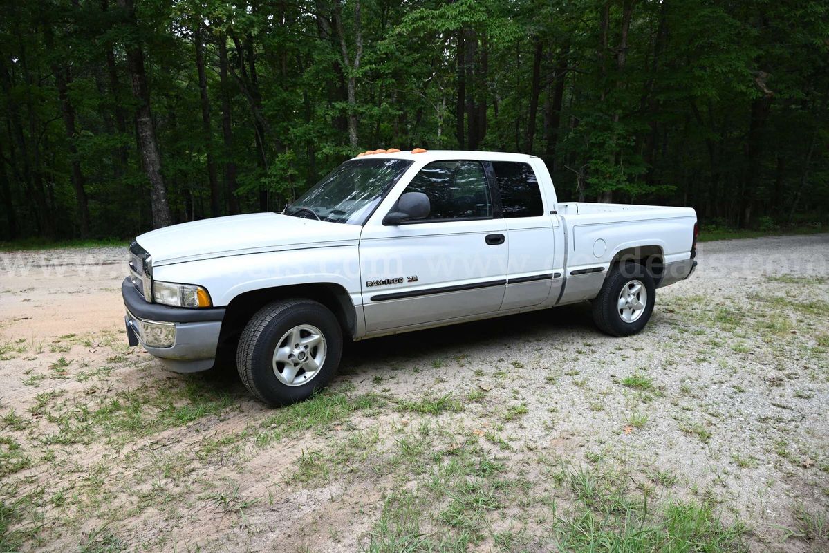 1999 Dodge Ram 1500 Quad Cab Short Bed 2WD