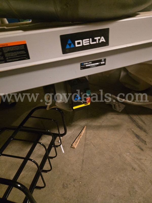 Dust collector