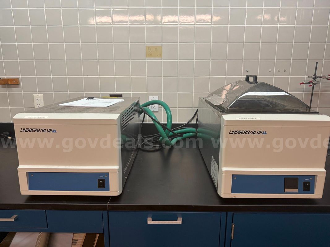 Water Bath and Water Chiller
